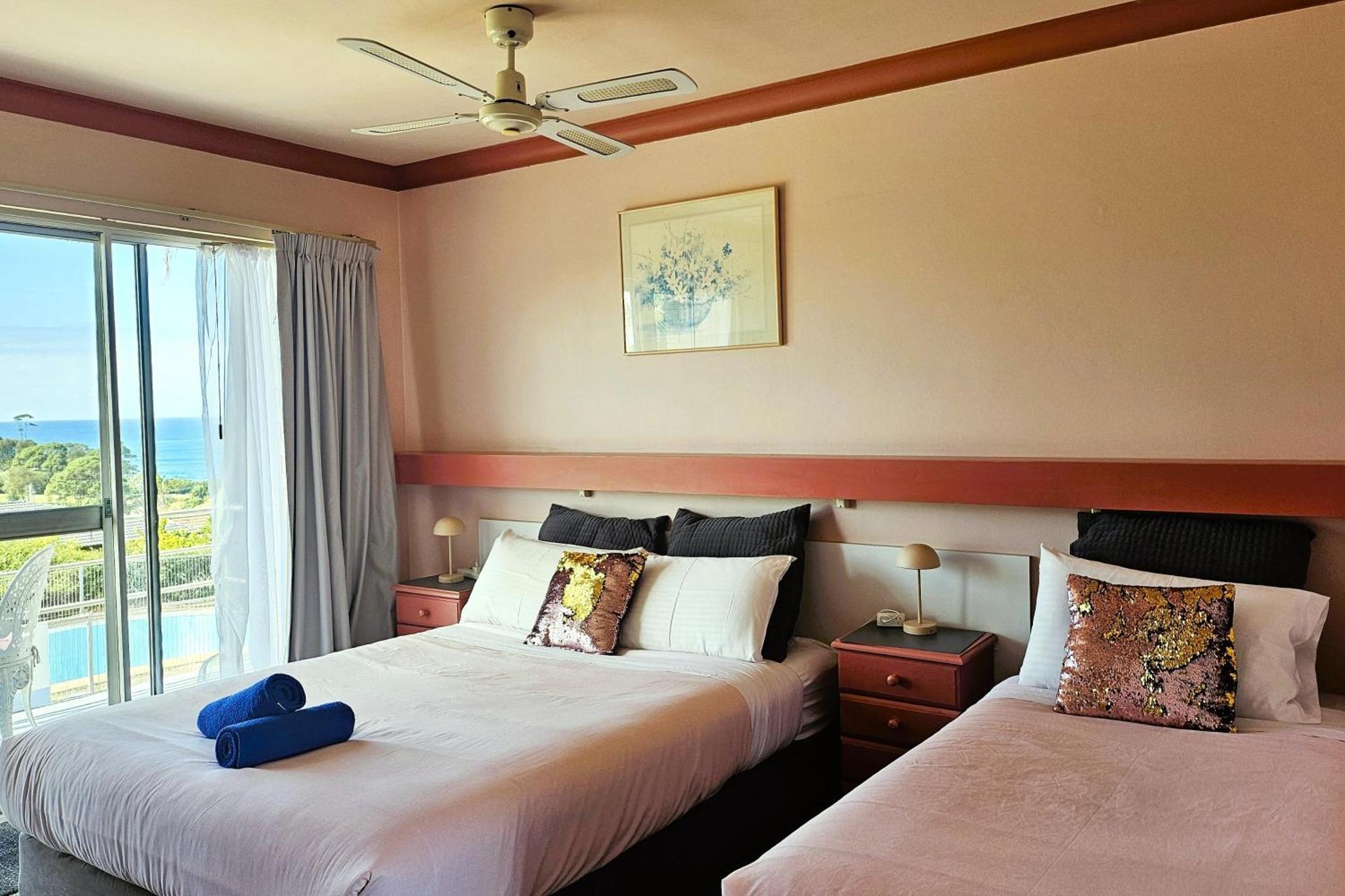 Mollymook Ocean View Motel Rewards Longer Stays -Over 18S Only (Adults Only) Exterior photo