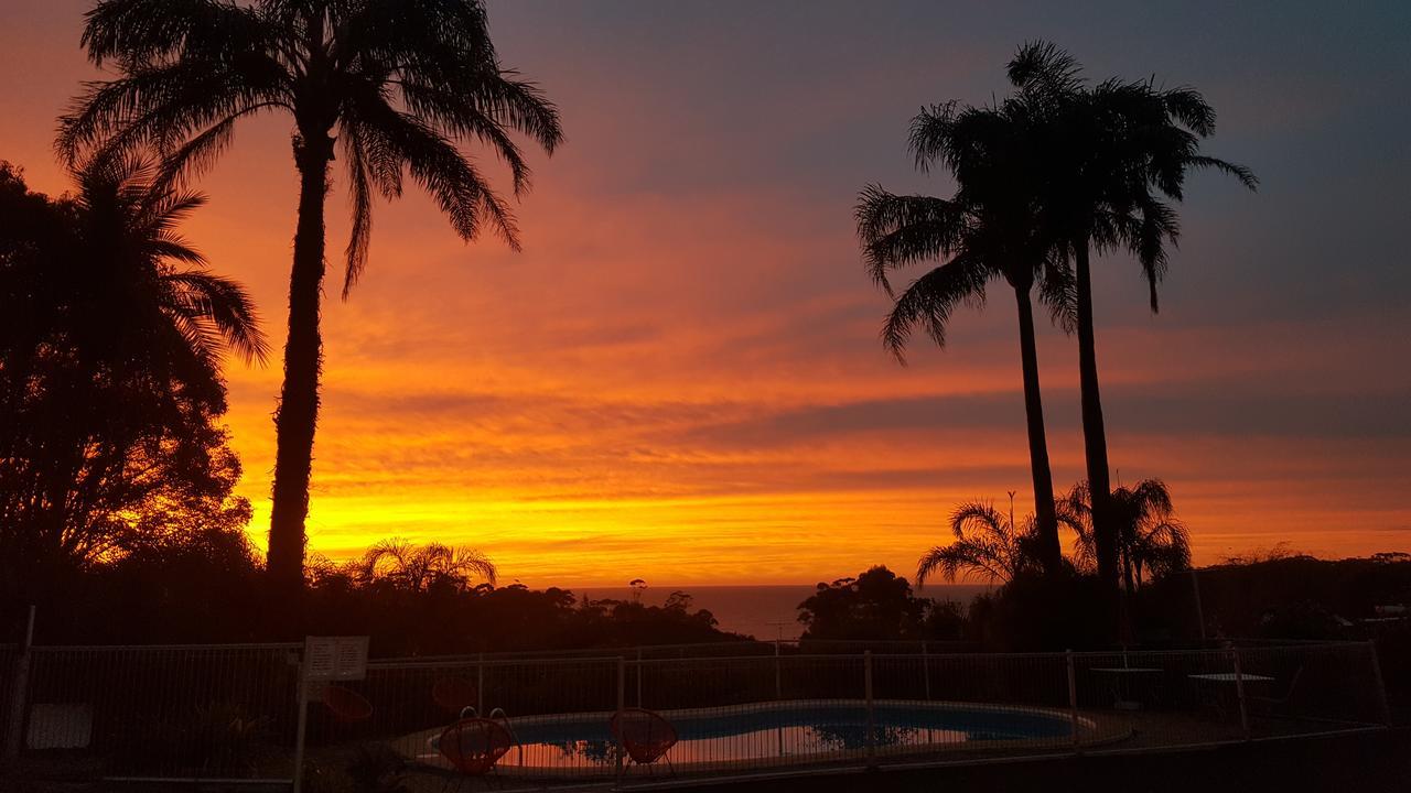 Mollymook Ocean View Motel Rewards Longer Stays -Over 18S Only (Adults Only) Exterior photo