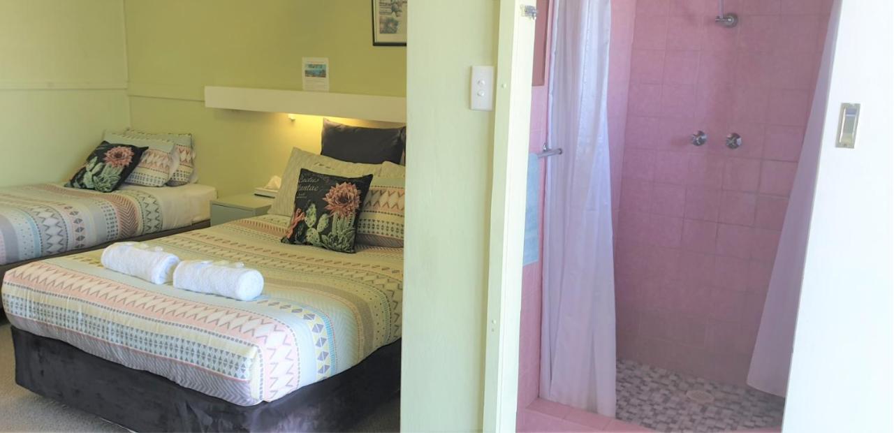 Mollymook Ocean View Motel Rewards Longer Stays -Over 18S Only (Adults Only) Exterior photo