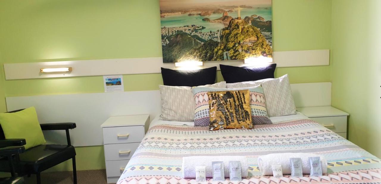 Mollymook Ocean View Motel Rewards Longer Stays -Over 18S Only (Adults Only) Exterior photo