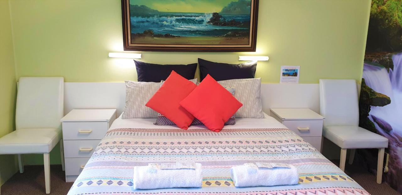 Mollymook Ocean View Motel Rewards Longer Stays -Over 18S Only (Adults Only) Exterior photo
