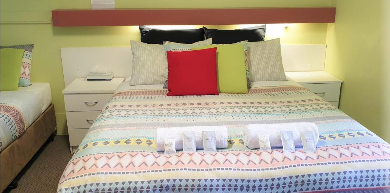 Mollymook Ocean View Motel Rewards Longer Stays -Over 18S Only (Adults Only) Exterior photo