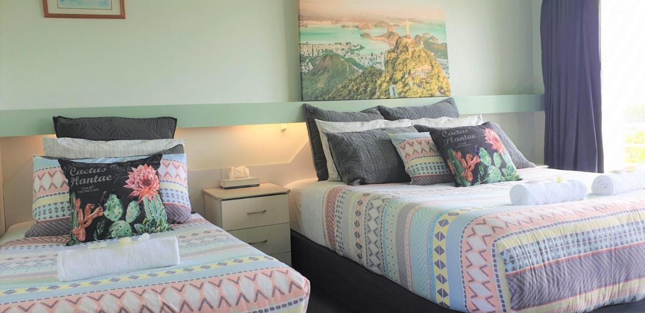 Mollymook Ocean View Motel Rewards Longer Stays -Over 18S Only (Adults Only) Exterior photo